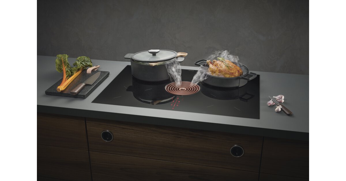 Pure system – the symbiosis of an extractor and a cooktop